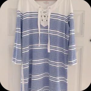 Vineyard Vines Women Size XL Yacht
Stripe Tie Front Knit Dress Blue White